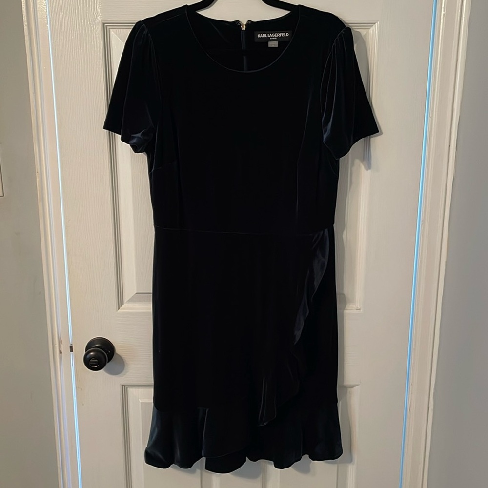 Women’s dress